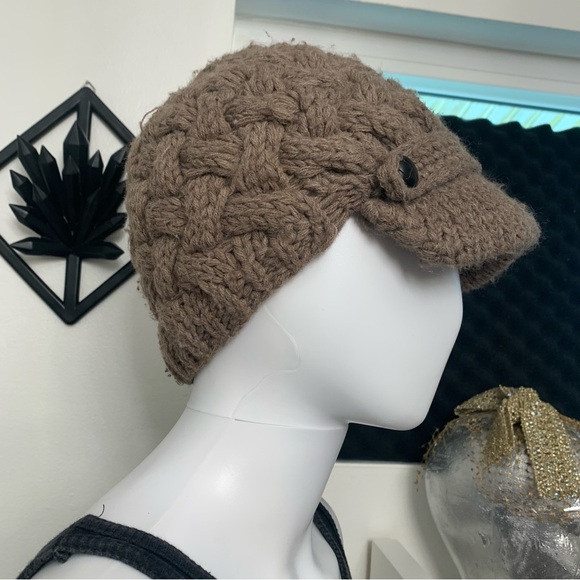 Winter Warm Khaki Hat and convertible gloves with Mitten Cover - Picture 4 of 15